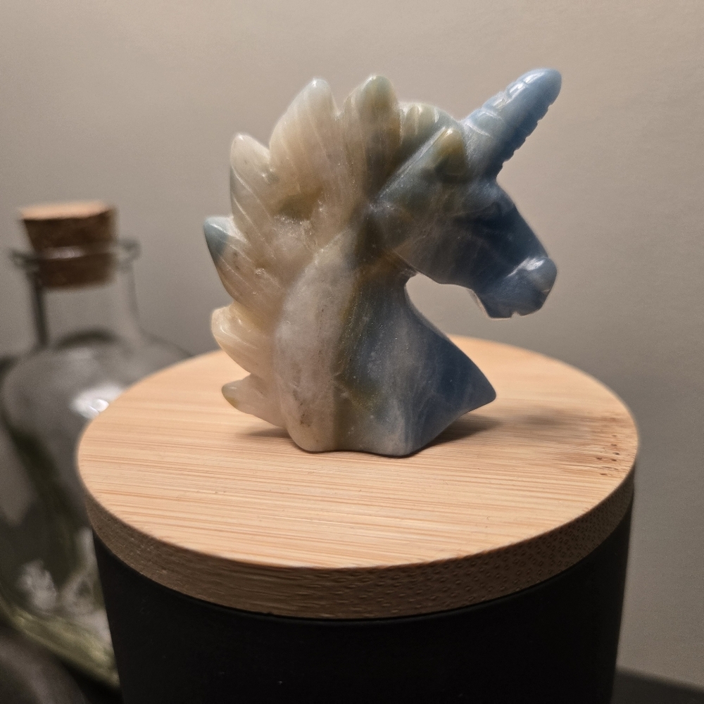 Asian Amazonite Unicorn - Picture 9 of 9